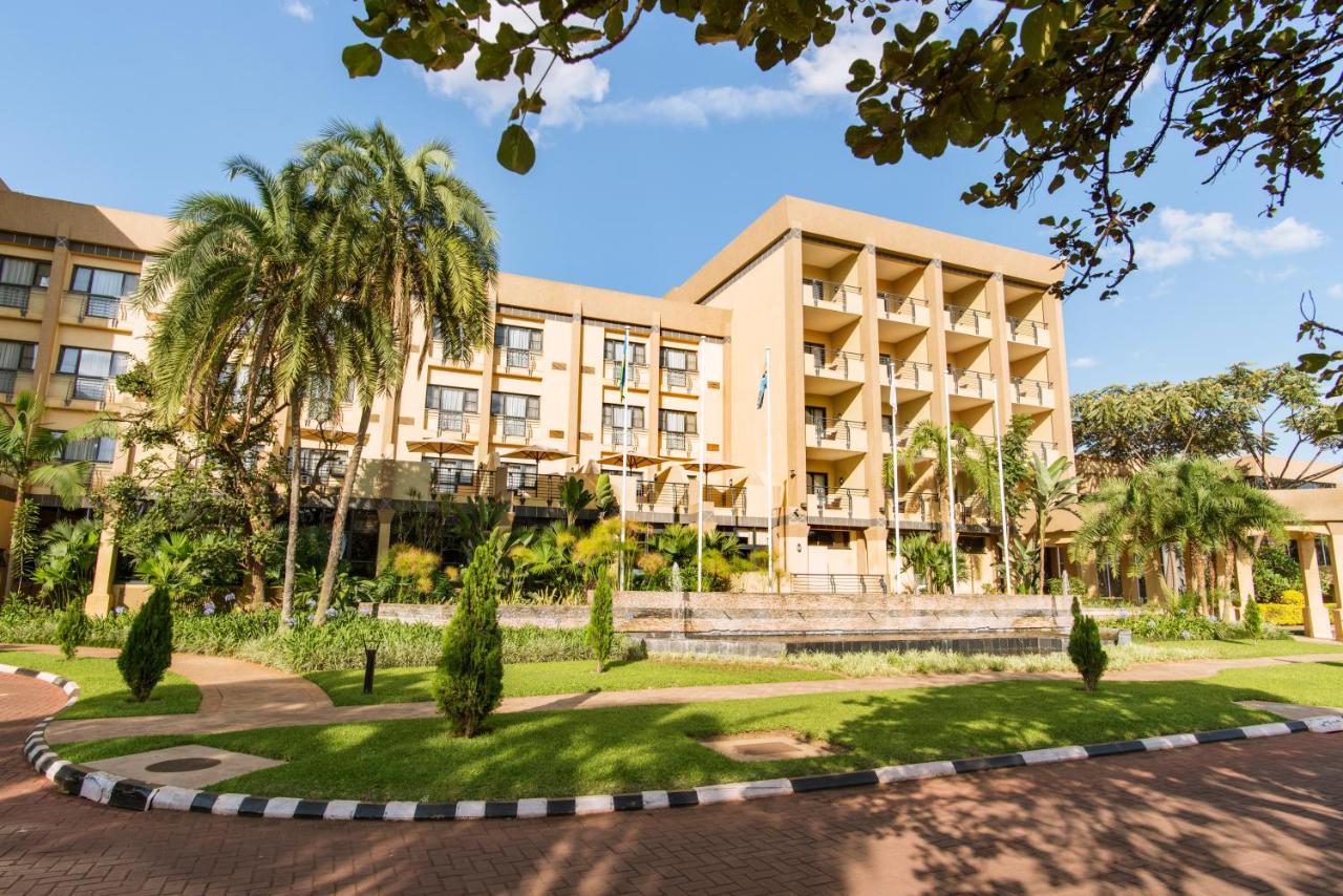 Kigali Serena Hotel Esterno foto